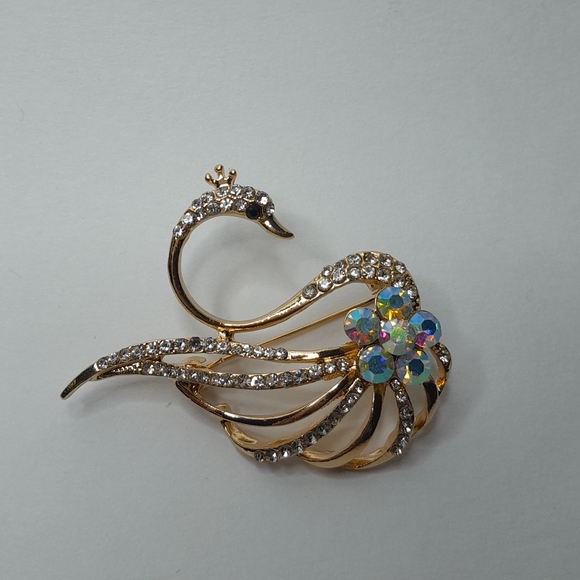 Swan Brooch with Rhinestone - Picture 5 of 6